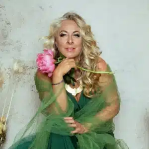 Adora-Lifestyle-media